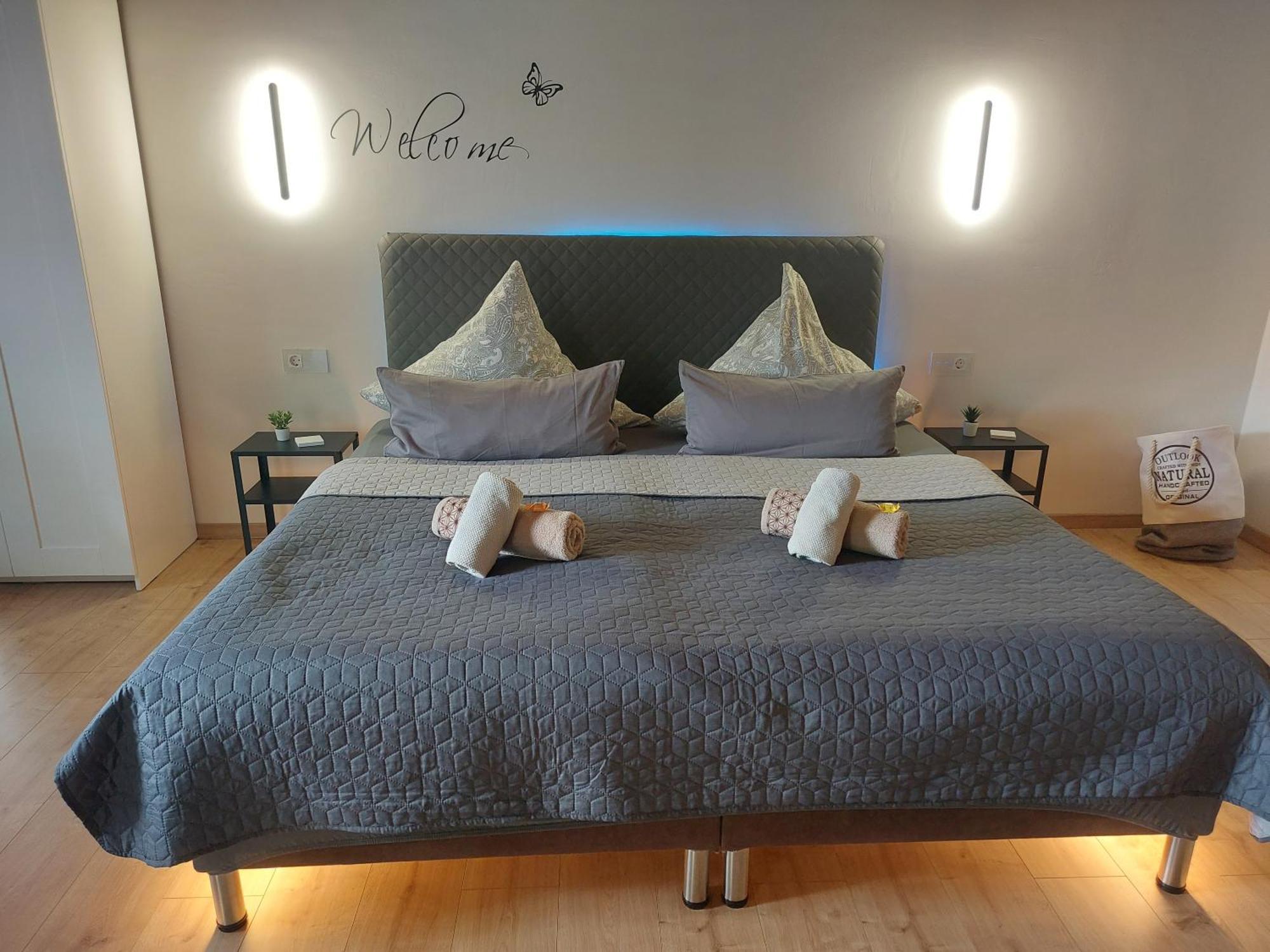 Gaestehaus Gomilar بفرونتن المظهر الخارجي الصورة